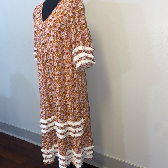 Floral V-Neck Dress with Ruffle Details Piper and Scoot - Picture 2 of 8